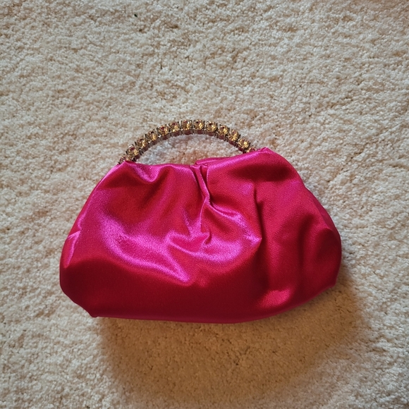 The Unbranded Brand Handbags - Vibrant Fuchsia Satin Clutch with Beaded Handle